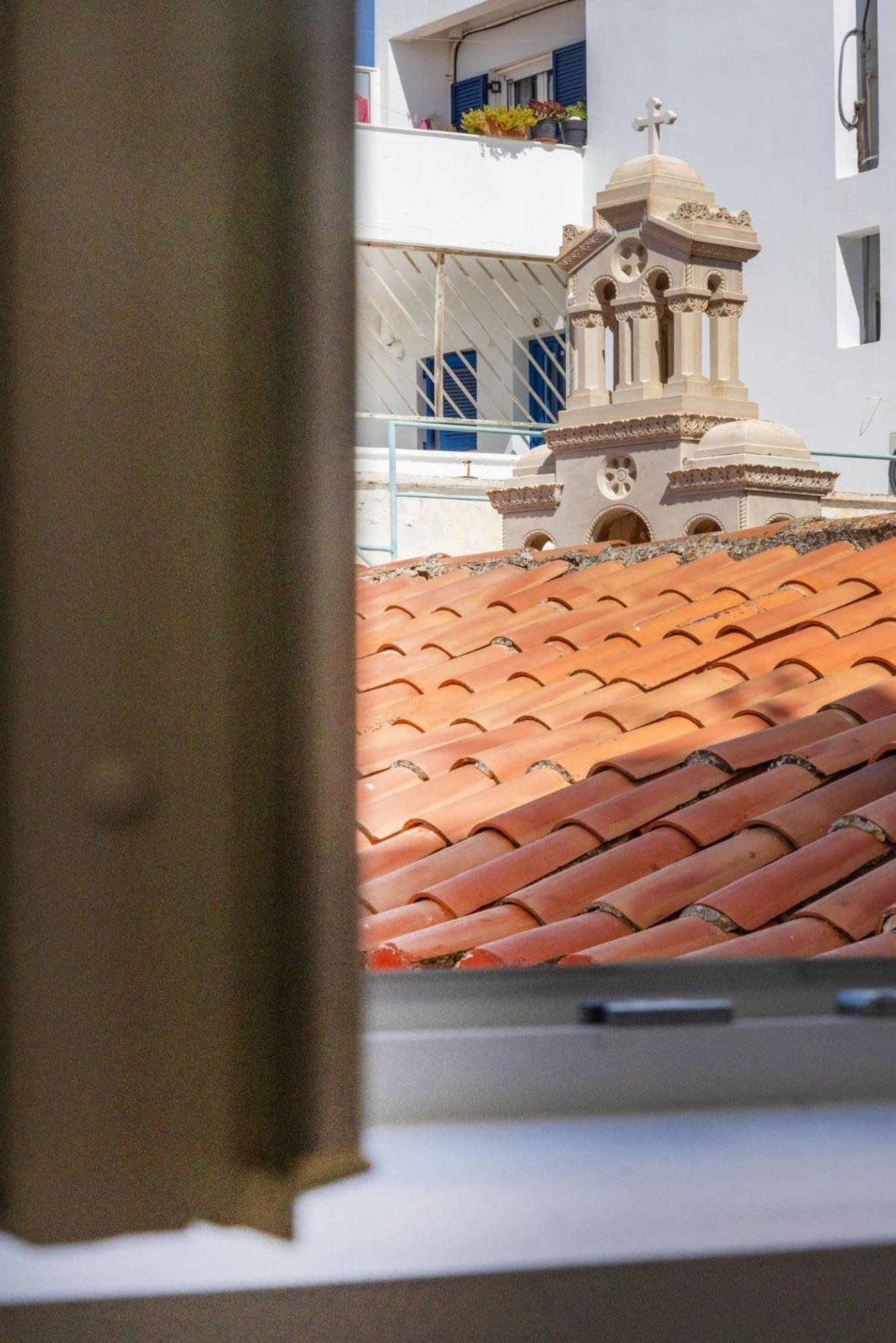 Alora Suites Tinos Номер фото